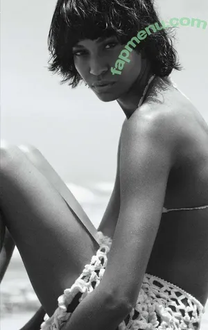 Joan Smalls / joansmalls nude photo #0095