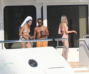 Joan Smalls / joansmalls / therealjoansmalls nude photo #0227