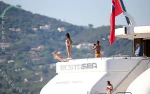 Joan Smalls / joansmalls / therealjoansmalls nude photo #0235