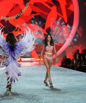 Joan Smalls / joansmalls / therealjoansmalls nude photo #0285