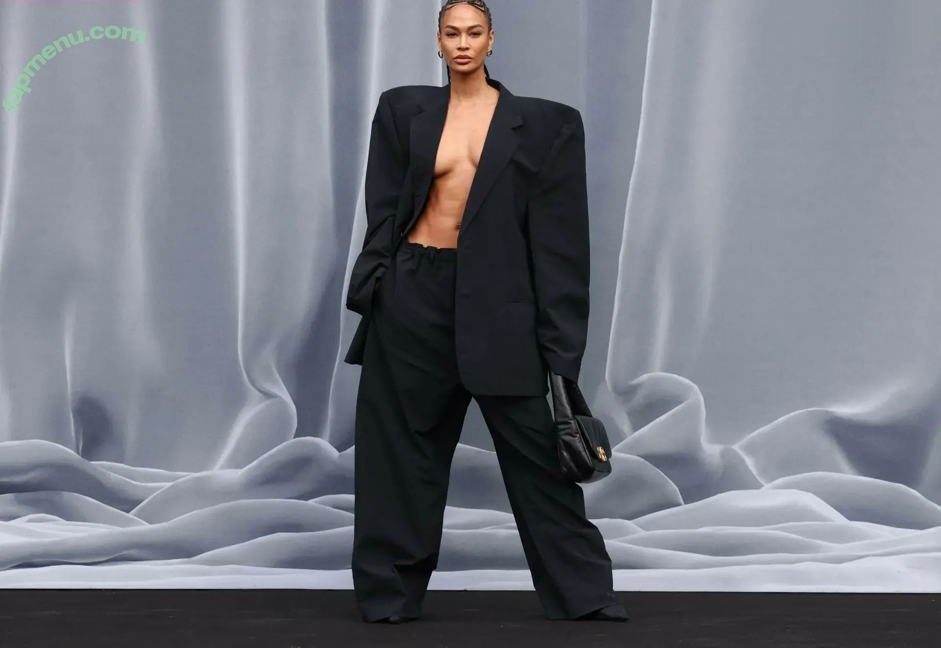 Joan Smalls nude photo #0002 (joansmalls)