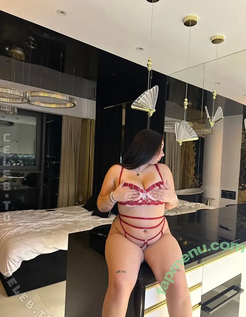 Joana.030 nude photo #0063 (callmejoanaxoxo / joana030)