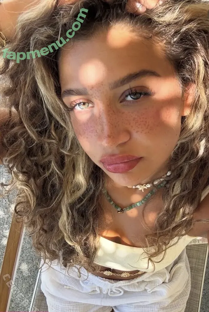 Joana Salamone nude photo #0236 (joana.salamone)