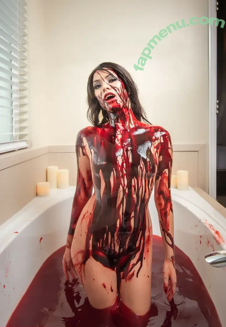 Joanie Brosas nude photo #1654 (JoanieBrosas)