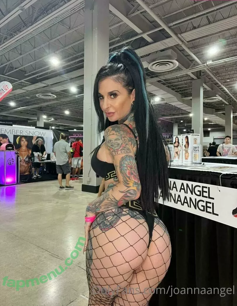 Joanna Angel nude photo #0088 (joannaangel)