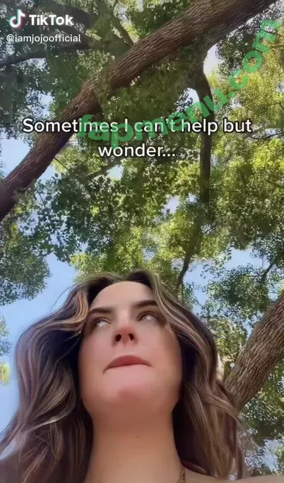Joanna Jojo Levesque nude photo #0019 (iamjojo)