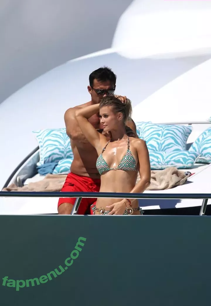 Joanna Krupa nude photo #0469 (joannakrupa)
