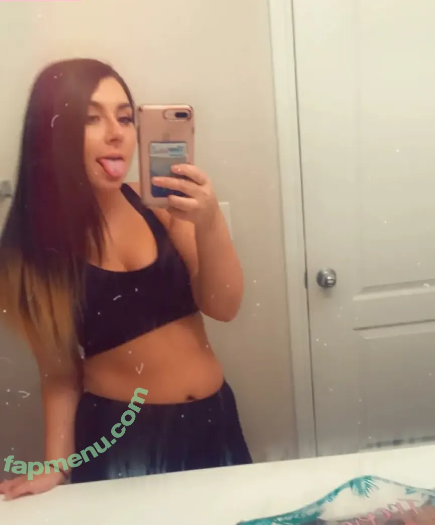 Joanna O'Keefe nude photo #0003 (Jo / hahawhateverjoe / livinforthecheck)