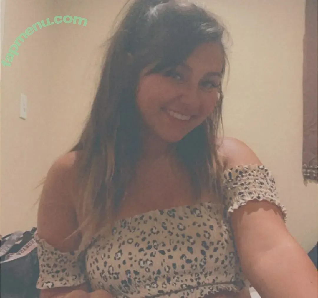 Joanna O'Keefe nude photo #0013 (Jo / hahawhateverjoe / livinforthecheck)