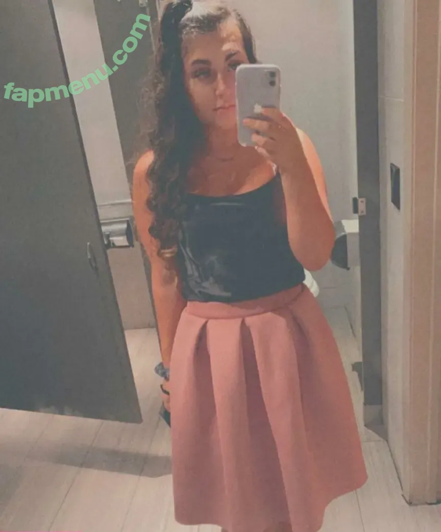 Joanna O'Keefe nude photo #0019 (Jo / hahawhateverjoe / livinforthecheck)