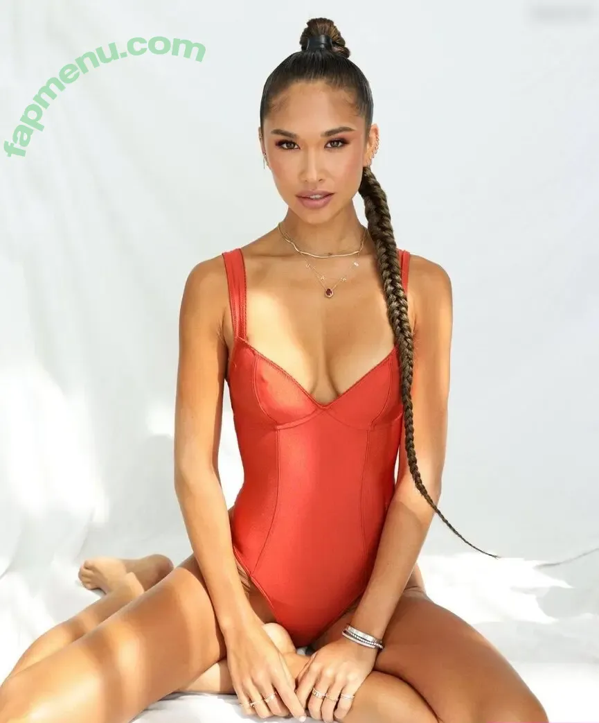 Jocelyn Chew nude photo #0168 (chewmeladies / jocelyn)
