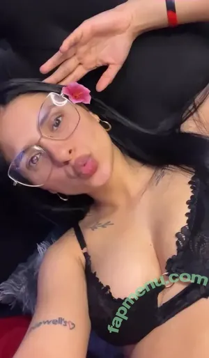 Jocelyn.morenoo / jocelyn.azul nude photo #0010