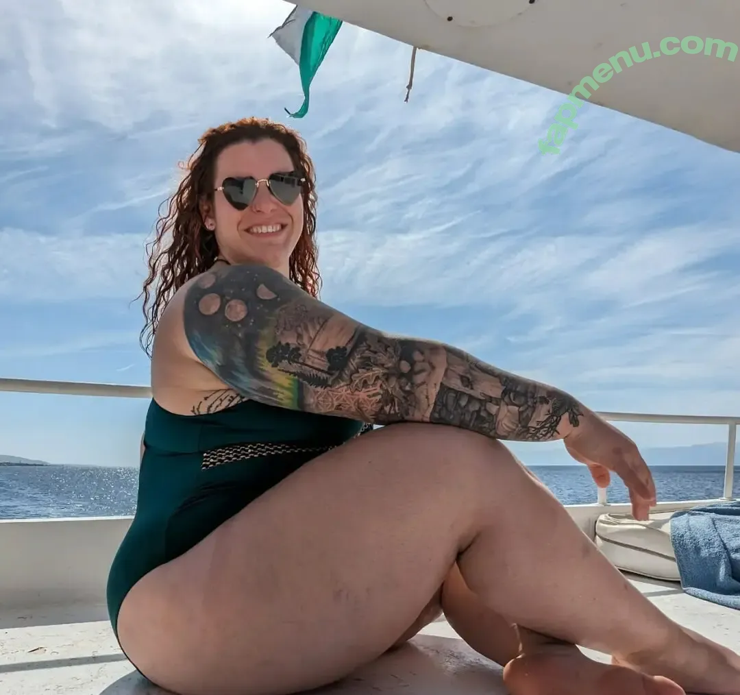Jocelyne Brisson nude photo #0006 (jocelyneb_77)