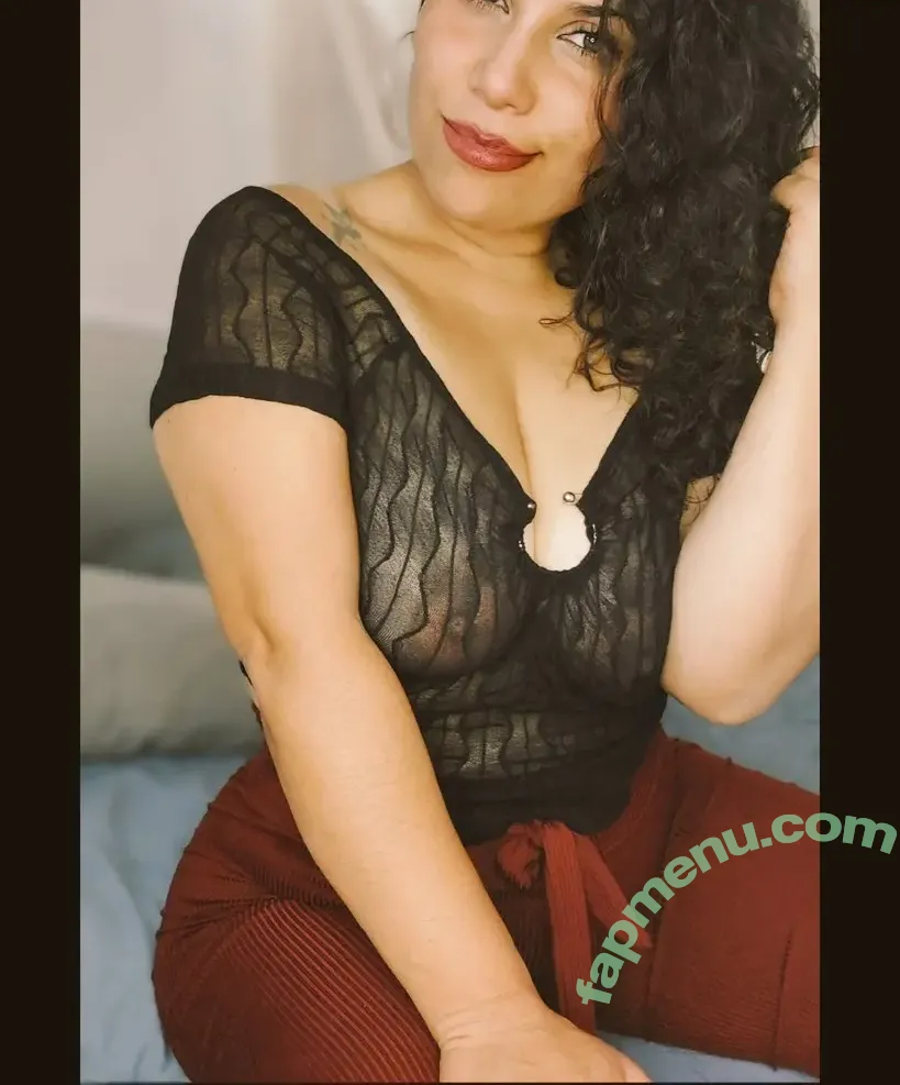 jocy.gc nude photo #0006 (Jocy_g_crothers / joce_coronado)