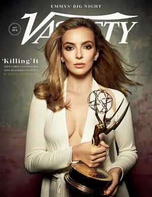 Jodie Comer / jodiemcomer nude photo #0125