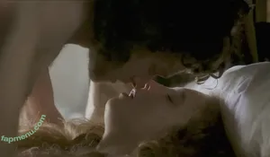 Jodie Comer / jodiemcomer nude photo #0378