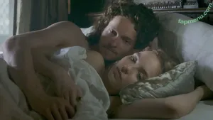 Jodie Comer / jodiemcomer nude photo #0386