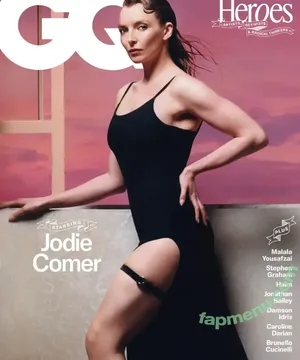 Jodie Comer / jodiemcomer nude photo #0439