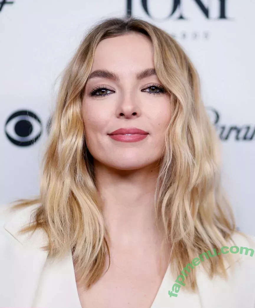 Jodie Comer nude photo #0173 (jodiemcomer)