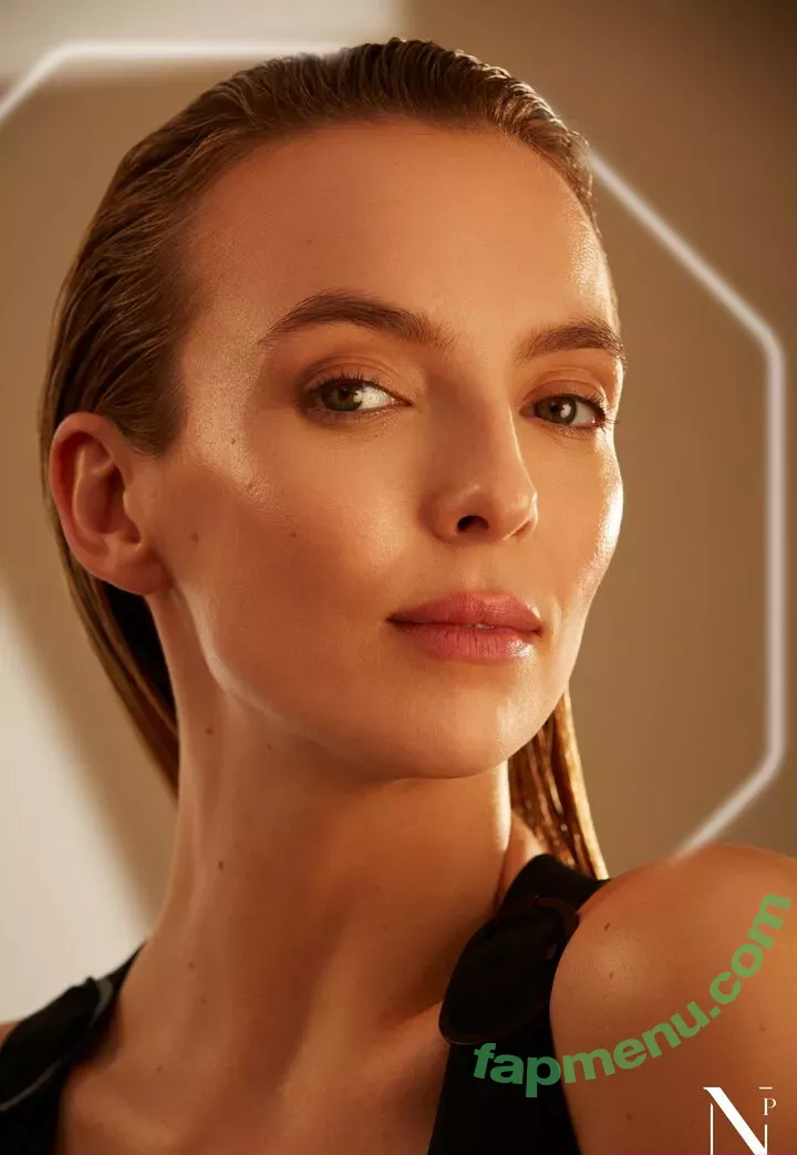 Jodie Comer nude photo #0190 (jodiemcomer)