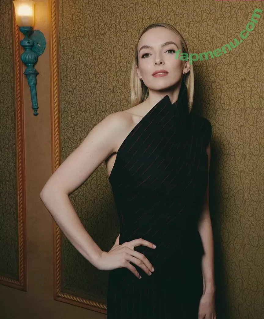 Jodie Comer nude photo #0192 (jodiemcomer)