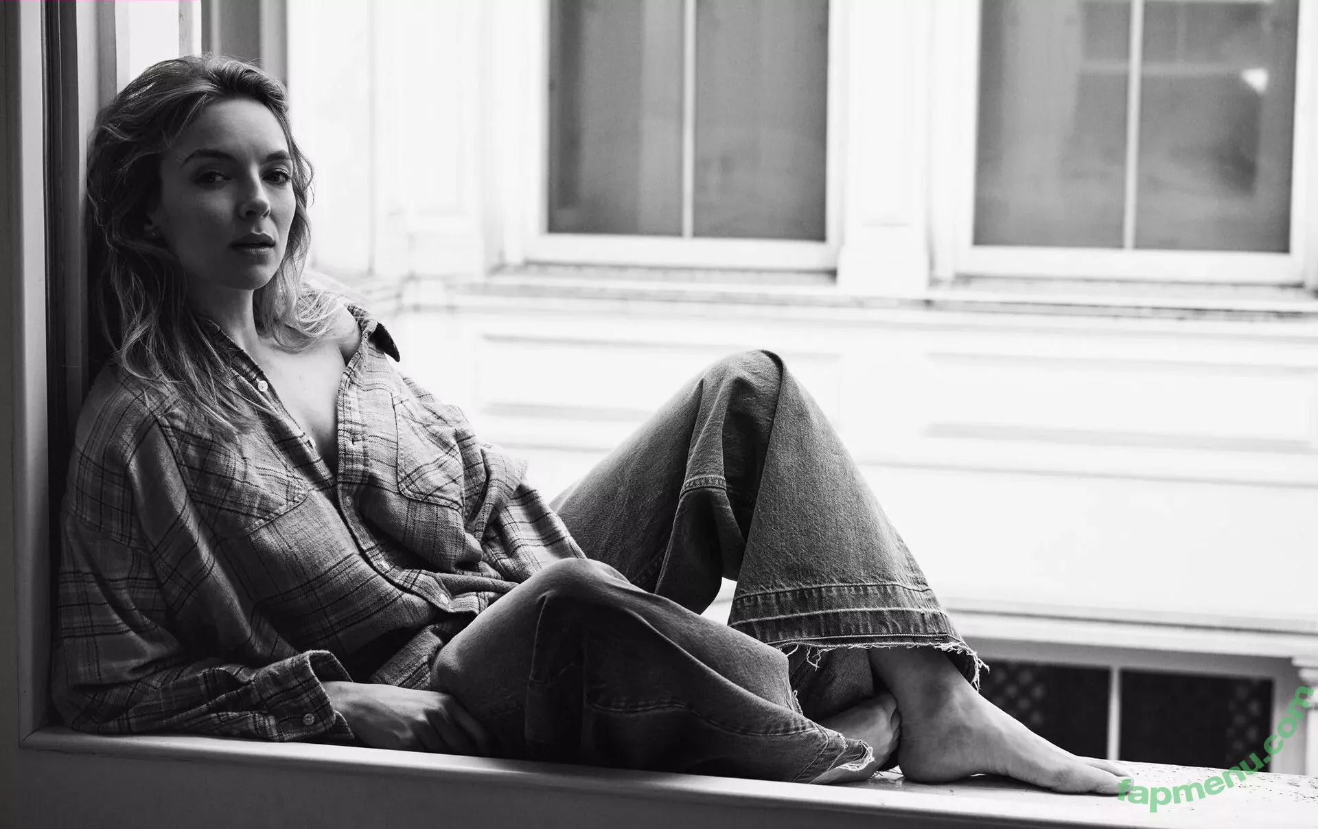 Jodie Comer nude photo #0271 (jodiemcomer)