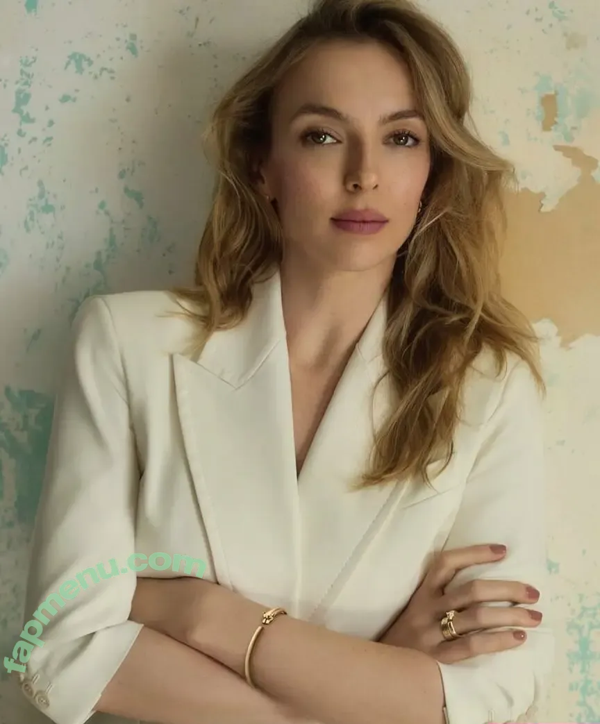 Jodie Comer nude photo #0402 (jodiemcomer)