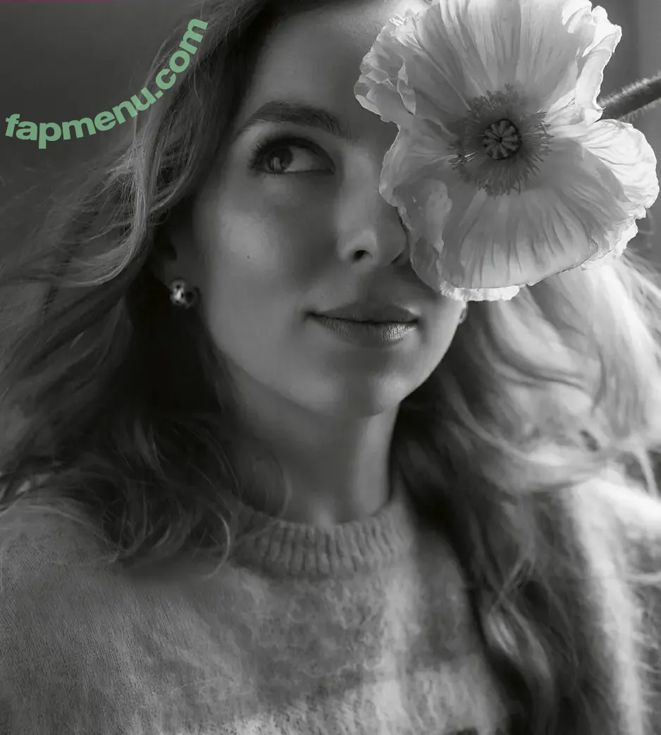 Jodie Comer nude photo #0406 (jodiemcomer)