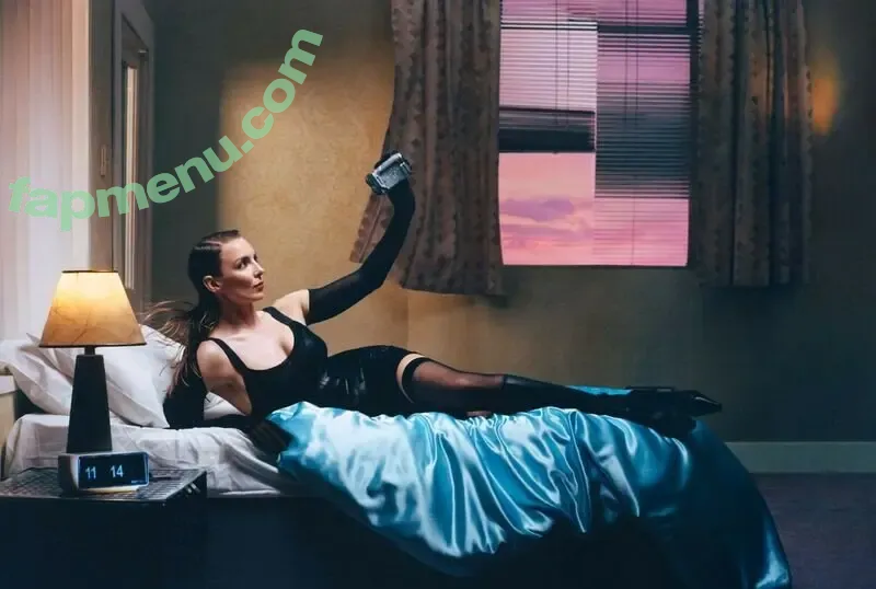 Jodie Comer nude photo #0435 (jodiemcomer)