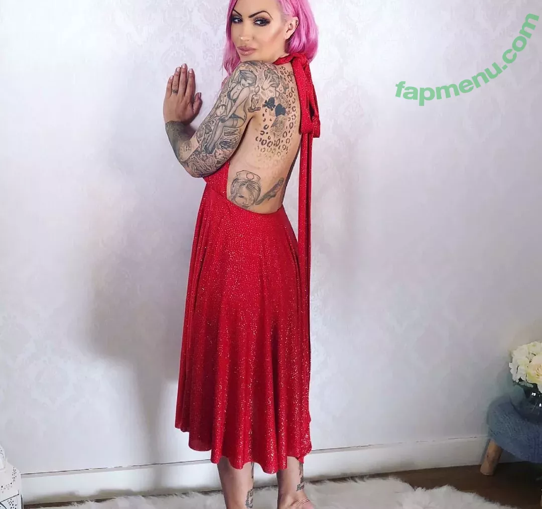 Jodie Marsh nude photo #0203 (jodiemarsh / jodiemarshtv)