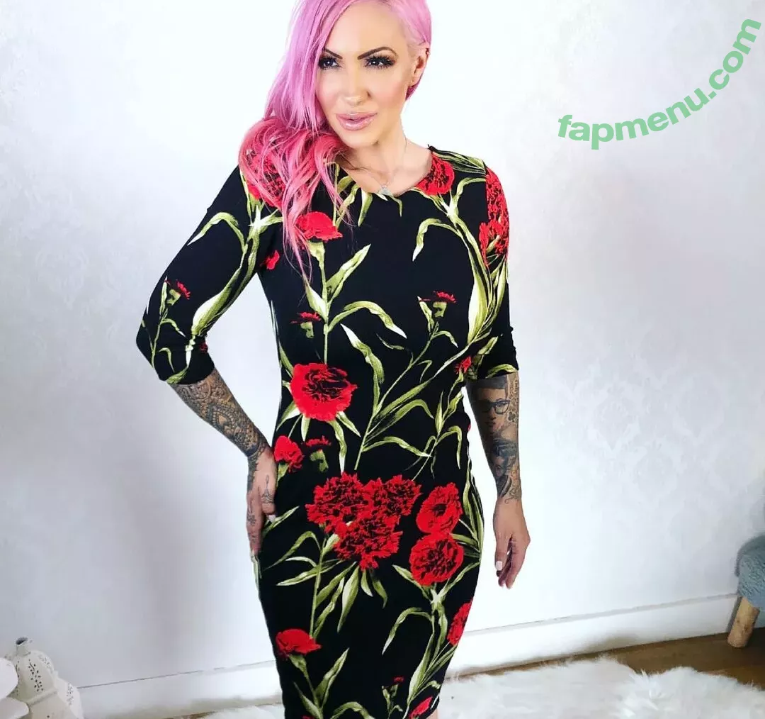 Jodie Marsh nude photo #0206 (jodiemarsh / jodiemarshtv)