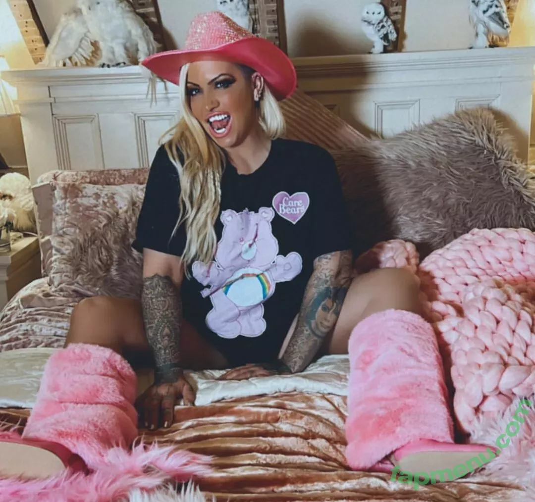 Jodie Marsh nude photo #0229 (jodiemarsh / jodiemarshtv)