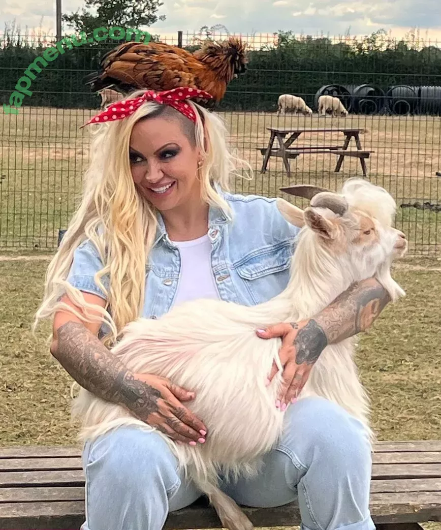 Jodie Marsh nude photo #0415 (jodiemarsh / jodiemarshtv)