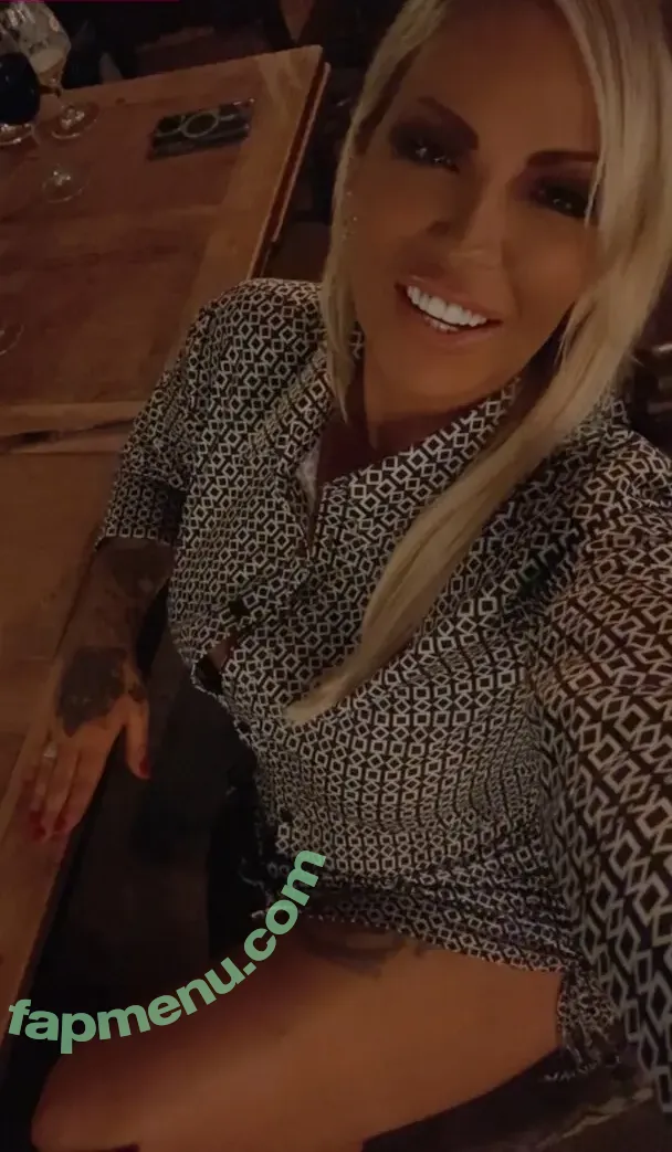 Jodie Marsh nude photo #0646 (jodiemarsh / jodiemarshtv)