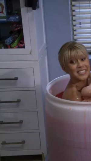 Jodie Sweetin / jodiesweetin nude photo #0068