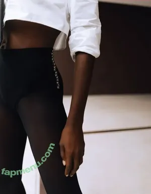 Jodie Turner-Smith / jodiesmith nude photo #0120
