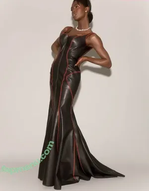 Jodie Turner-Smith / jodiesmith nude photo #0157