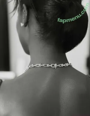 Jodie Turner-Smith / jodiesmith nude photo #0165