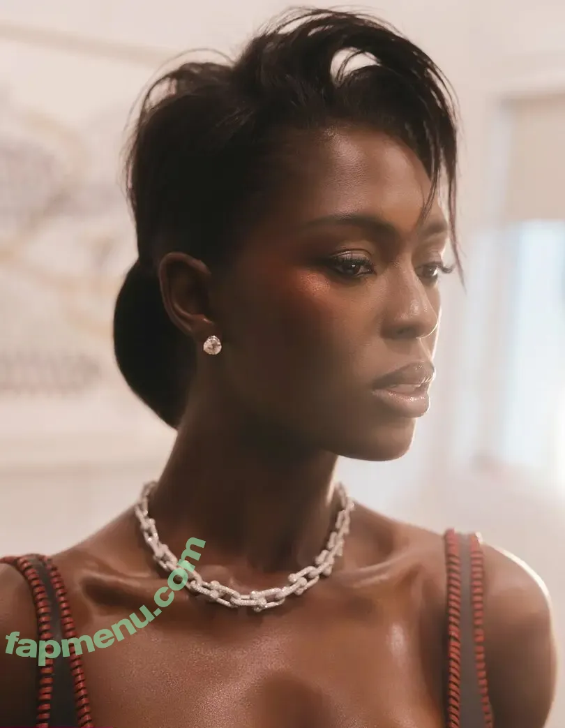 Jodie Turner-Smith nude photo #0175 (jodiesmith)