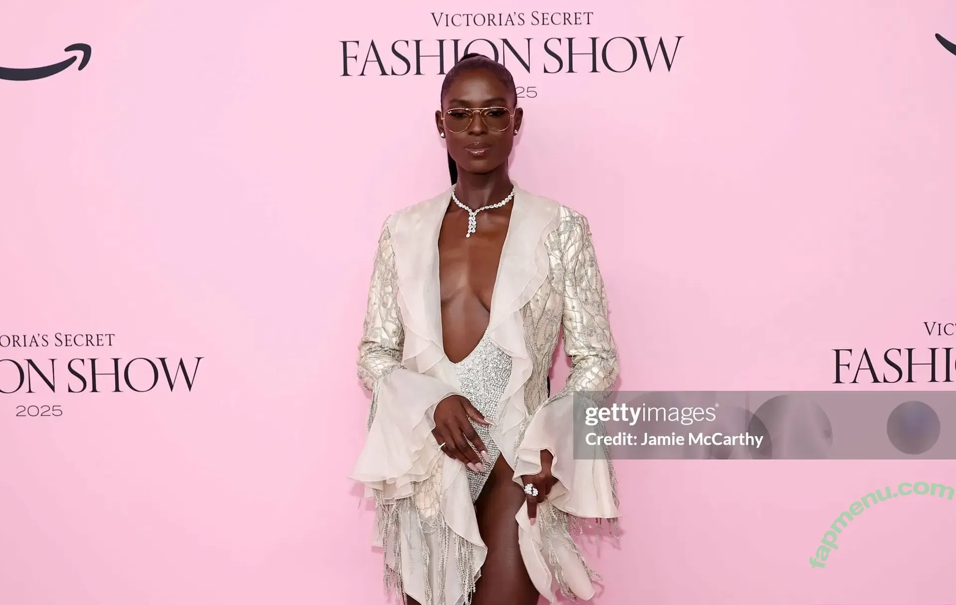 Jodie Turner-Smith nude photo #0183 (jodiesmith)