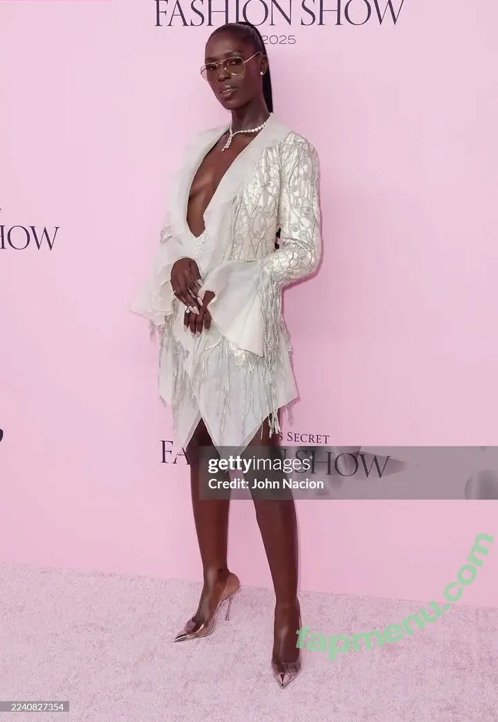 Jodie Turner-Smith nude photo #0185 (jodiesmith)