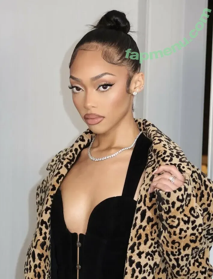 Jodie Woods nude photo #0206 (jodiewoods)