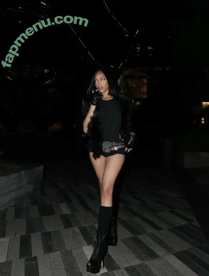 Jodie Woods nude photo #0223 (jodiewoods)