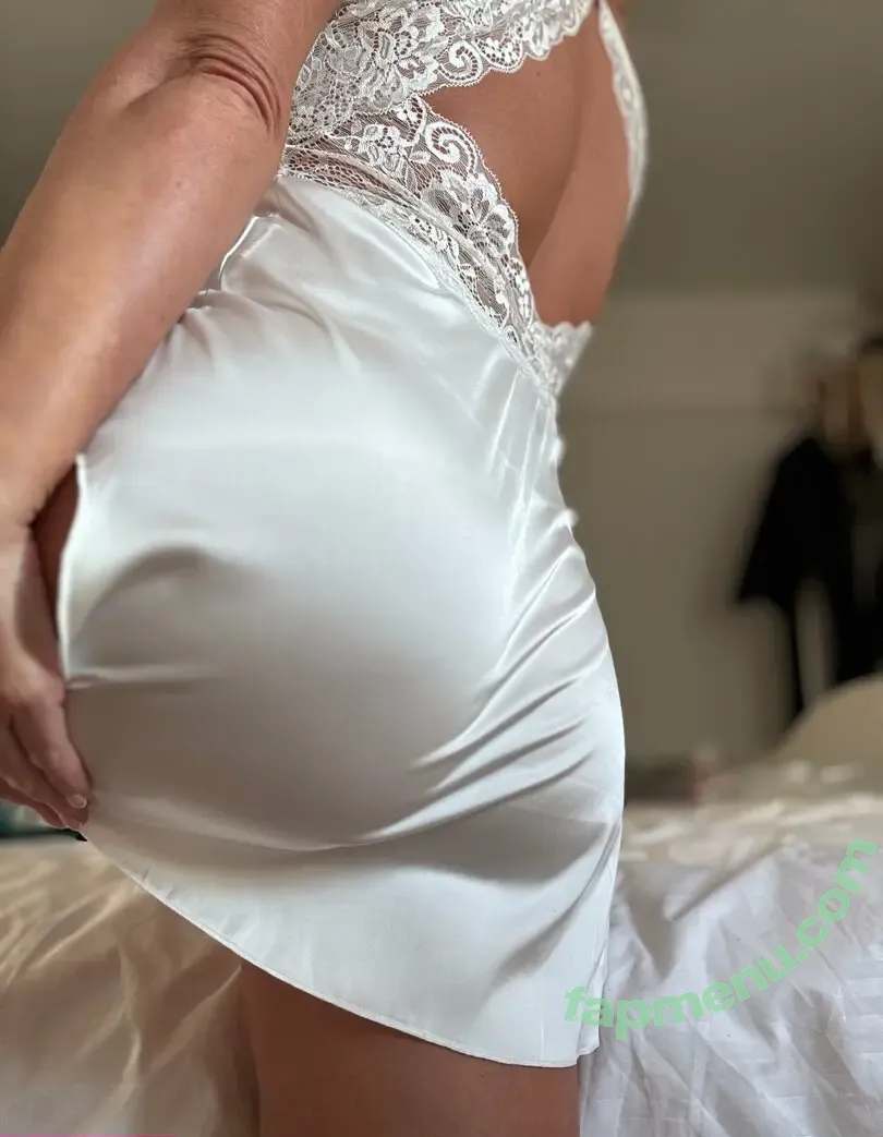 jodisandsofficial nude photo #0031 (jodi_sands)