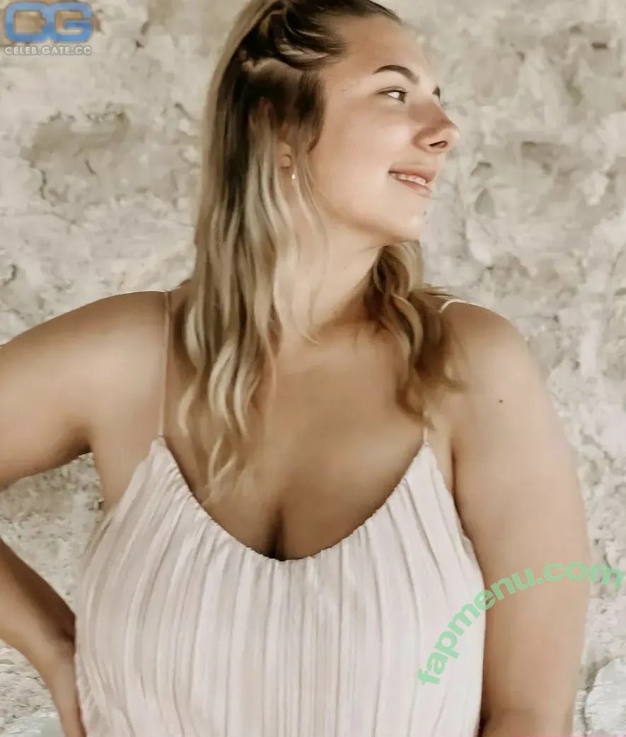 Joelina Karabas nude photo #0069 (joelinakrbs)