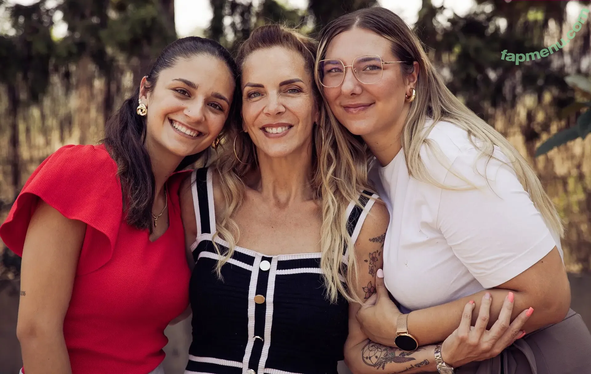 Joelina Karabas nude photo #0072 (joelinakrbs)