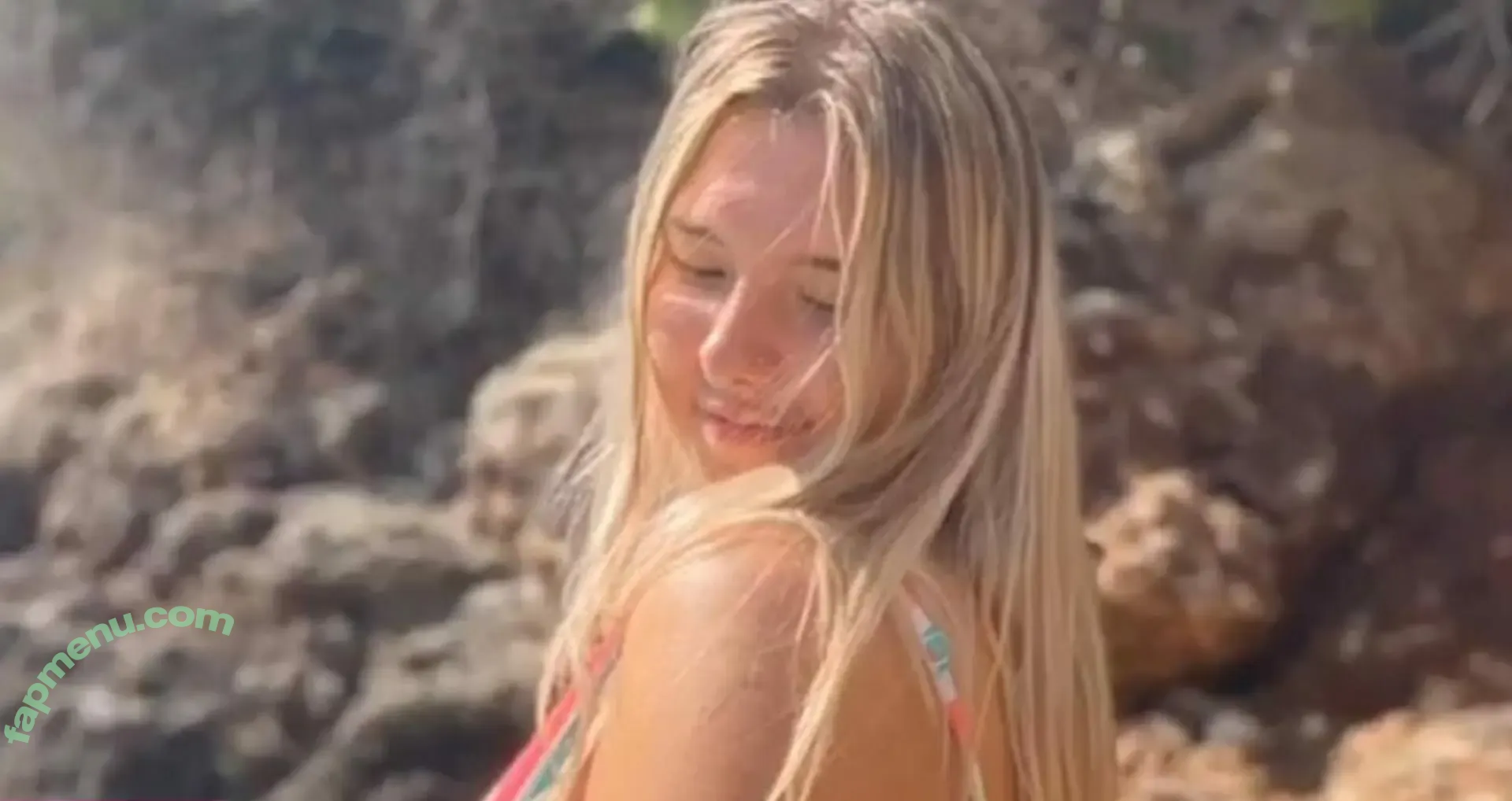 Joelina Karabas nude photo #0075 (joelinakrbs)