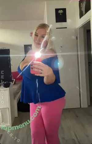 Joelle.boelk / Joelleboelk nude photo #0009