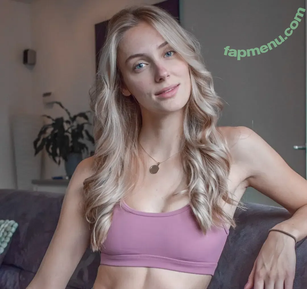 Joelle Denice nude photo #0017 (joelledenice)