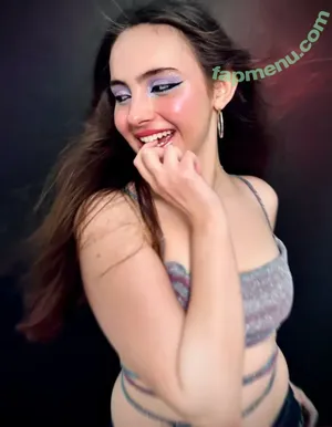 Joely Engelbert / Indie Singer / therealjoelyengelbert nude photo #0009